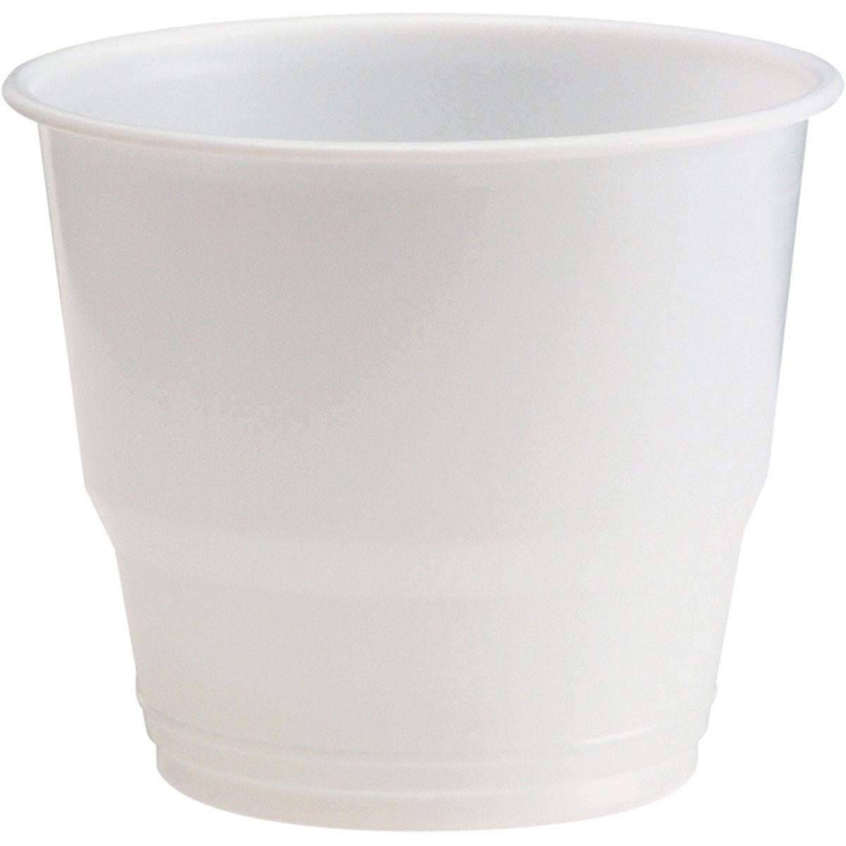 Duni GmbH Combi-Bar kopindsats Hvid (PS) er et kort, hvidt engangs-plastikkrus med rullet kant og let konisk form, ideel til catering og arrangementer. Her vist på hvid baggrund. Pakke med 80 stykker.
