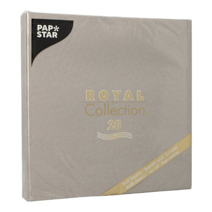Afbildet er en beige pakke PAPSTAR GmbH 20 servietter "ROYAL Collection" 1/4-fold (40x40 cm), perfekt til stilfuld borddekoration. På forsiden står produktnavnet i guld-hvid, og servietterne er pakket ind i klar folie.