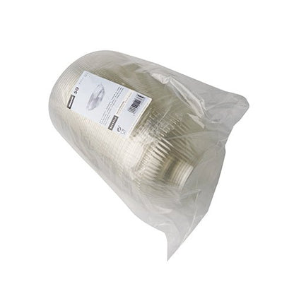 I en gennemsigtig plastikpose er der en stak på 50 Starpak salatskåle, runde, glasklare tallerkener lavet af R-PET med en hvid etiket på den øverste tallerken for et miljøvenligt touch.
