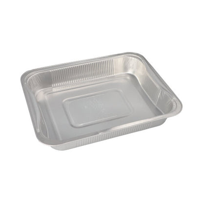 Starpak 3 Gastronorm-beholderen er en rektangulær engangsskål af aluminium (3,4 l, 5 x 26,2 x 32,2 cm), ideel til opbevaring af mad eller som GN-beholder. Billedet viser den tom på hvid baggrund. 3-pak i krympefolie.