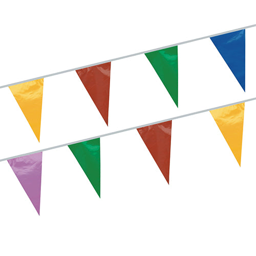 To guirlander fra PAPSTAR GmbH i gul, rød, grøn, blå og lilla hænger i et gentagende mønster. Fremstillet af vejrbestandig folie, er de perfekte til udendørs arrangementer.