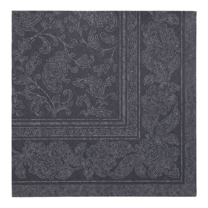 Nærbillede af en kvadratisk, sort serviet PAPSTAR 50 servietter "ROYAL Collection" 1/4-fold 40 x 40 cm fra PAPSTAR GmbH med detaljeret paisley- og blomster mønster på kanten og i midten.