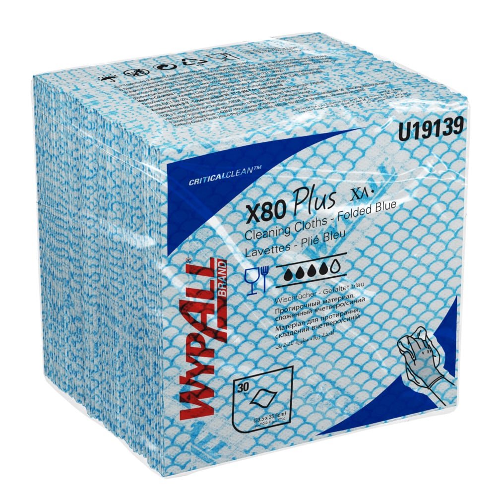 En kasse med WypAll® X80 Plus Critical Clean, kvartfoldede blå klude (8 poser x 30 ark) fra Kimberly-Clark GmbH - med branding, detaljer og symboler for sugeevne - ideel til kritiske miljøer.