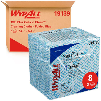 En kasse Kimberly-Clark GmbH WypAll® X80 Plus Critical Clean, blå kvartfoldede klude til kritiske miljøer, indeholder 8 poser med hver 30 ark (i alt 240 rengøringsklude).
