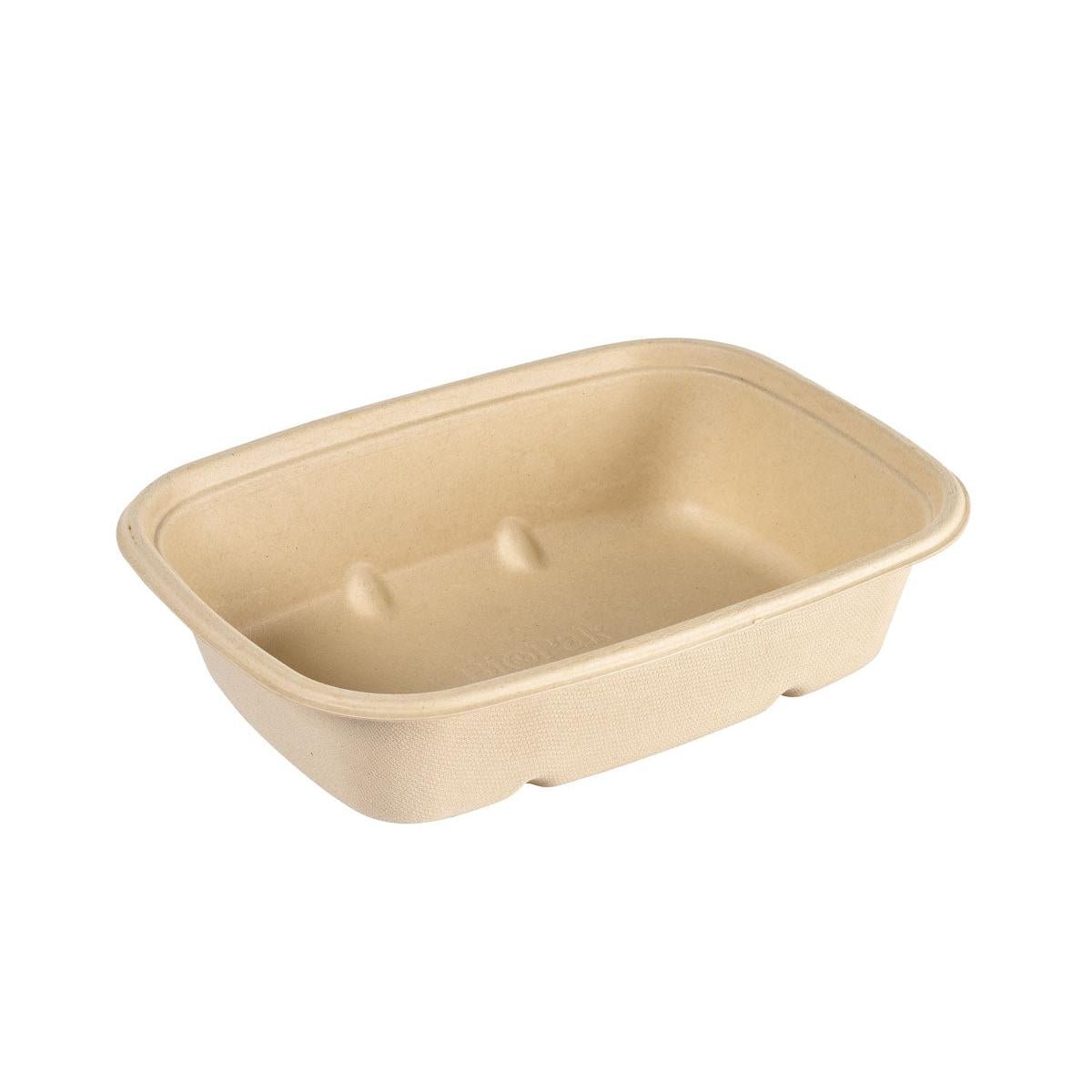 Den rektangulære Cube Bowl 900 ml lavet af ubelagt brun bagasse (214x159x54) fra Duni GmbH, med afrundede hjørner og forhøjede indre fordybninger, er en miljøvenlig engangsskål og vises tom mod en hvid baggrund.