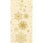 Servietterne 40x40 3-lags 1/8 Stargazing cream fra Duni GmbH har en beige baggrund med forskellige gyldne snefnug og små stjerner i et gentagende mønster. Pakken indeholder 250 servietter.