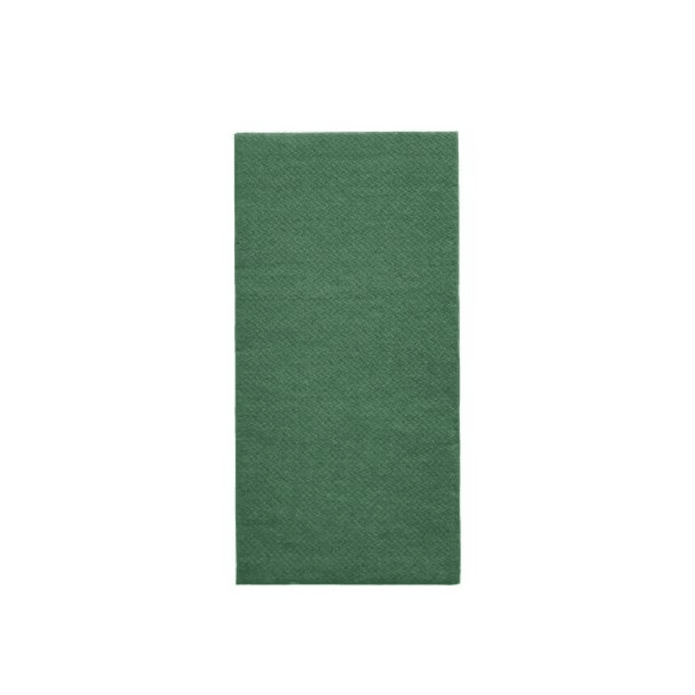 En rektangulær, grøn yogamåtte ligger fladt og har en diskret struktureret overflade, der foran en simpel hvid baggrund giver vedvarende komfort.