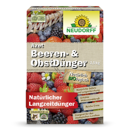 Der 2,5 kg Azet Beeren- & ObstDünger aus dem Neudorff Shop ist ein organischer Dünger für Erdbeeren und Beerensträucher. Auf der Verpackung sind verschiedene Beeren, Produktdetails und Bio-Zertifizierungsetiketten abgebildet.