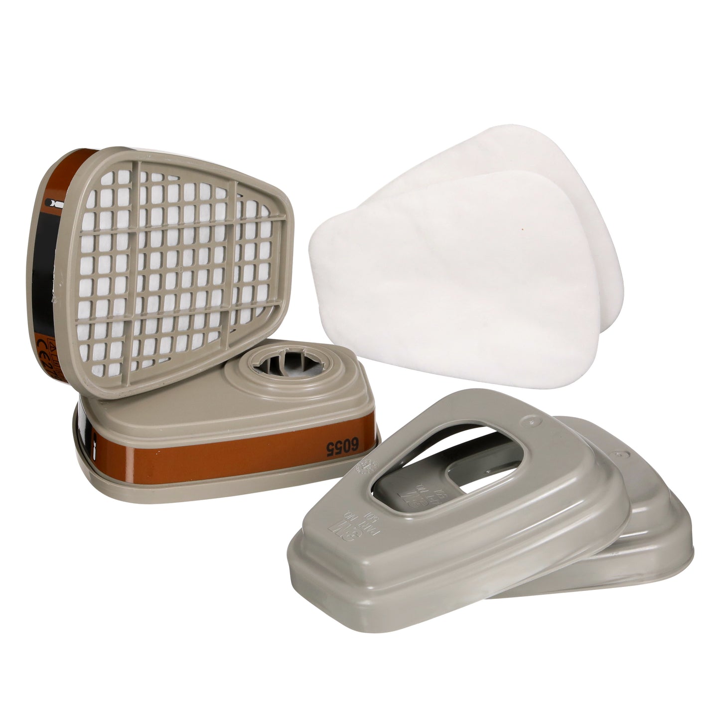 Ein zerlegter 3M™ Filtersatz 6002-1SP, A2P2 organische Dämpfe (2x6055, 2x5925, 2x501) von 3M Deutschland GmbH ist mit Kunststoffabdeckungen und weißen Filterpads auf weißem Hintergrund dargestellt.