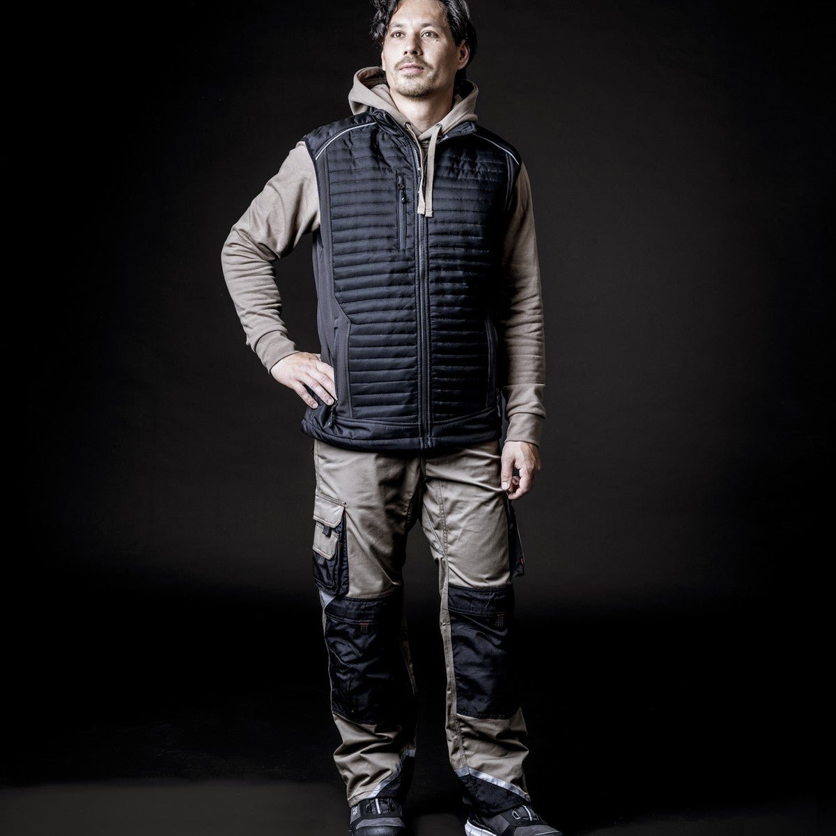 NITRAS MOTION TEX PLUS, quiltet softshellvest, sort