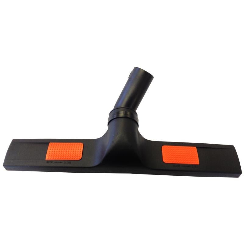 En gulvdyse 400mm til TASKI Steamer fra Diversey Deutschland GmbH & Co. OHG, med en vinklet tilslutning og to orange sidepads, egnet til forskellige anvendelser. Pakken indeholder 1 stk.