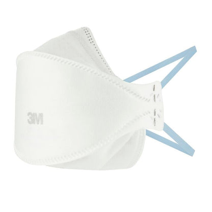 3M™ Aura™ Komfort-partikelmaske 9320+, FFP2, uden ventil (1 styk), fra 3M Deutschland GmbH, er ubrugte med blå ørebånd og en let midterfold afbildet mod hvid baggrund.