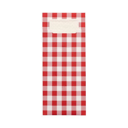 De PAPSTAR 520 bestikposer (20 x 8,5 cm) fra PAPSTAR GmbH lavet af 2-lags materiale har et rød-hvidt ternet design, et hvidt etiketområde øverst og en grebsudskæring over etiketten med matchende serviet.