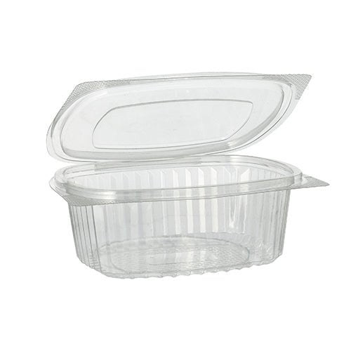 På en hvid baggrund er en klar, oval Starpak 50 delikatesse- og salatskål af R-PET med klaplåg åben og tom. Den miljøvenlige beholder er fra mærket Starpak.