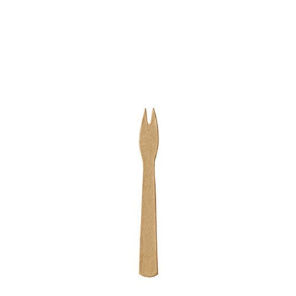 En enkelt lille, brun PAPSTAR 250 pommes frites gaffelpapir „pure“ fra PAPSTAR GmbH med to tænder er centreret på en enkel hvid baggrund.