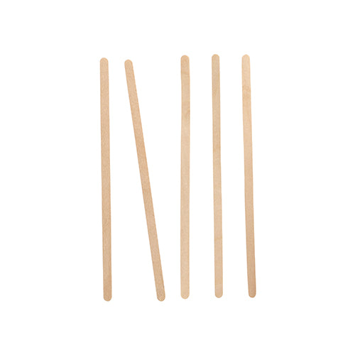Fünf PAPSTAR 1000 Rührstäbchen, Holz „pure“ (14 cm x 5 mm), von PAPSTAR GmbH, sind vertikal auf weißem Hintergrund angeordnet, wobei eines der umweltfreundlichen Stäbchen schräg nach links gebogen ist.