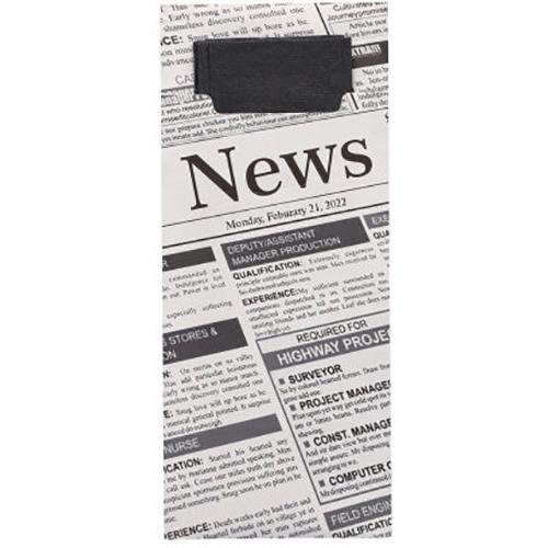 Ved siden af en foldet avis med datoen mandag den 21. februar 2022, med jobannoncer og små annoncer, ligger 520 bestiklommer (20 x 8,5 cm) fra PAPSTAR GmbH med matchende 2-lags servietter i formatet 33 x 33 cm.