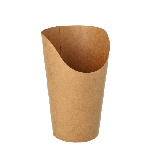 De PAPSTAR 50 Wrap Cups, brun pap fra PAPSTAR GmbH står oprejst med skrå, åben top foran hvid baggrund – perfekte miljøvenlige Wrap Cups til fester og arrangementer.