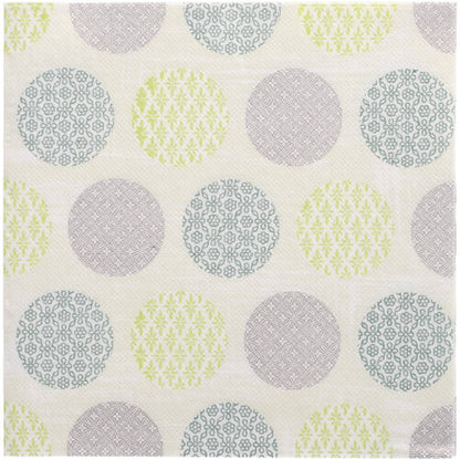 Die PAPSTAR 50 Servietten "ROYAL Collection" 1/4-Falz 40 x 40 cm grün der PAPSTAR GmbH zeichnen sich durch eine gemusterte Oberfläche mit gleichmäßig verteilten Kreisen in Grau, Blau und Grün auf Weiß aus, die jeweils mit filigranen geometrischen oder floralen Mustern gefüllt sind.