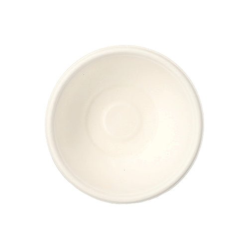 En rund, hvid PAPSTAR skål lavet af sukkerrør "pure" (Ø 11,2 cm, 200 ml, 200 stykker) fra PAPSTAR GmbH er afbildet tom ovenfra på en hvid baggrund. Skålen er miljøvenlig.