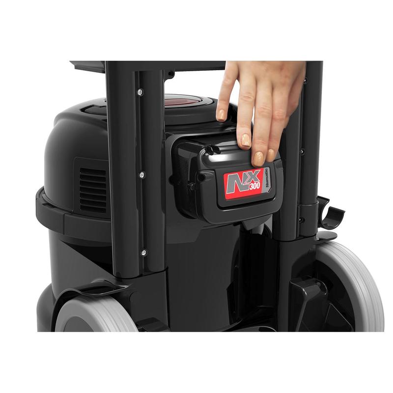 Numatic batteristøvsuger PBT230NX/1, sort, tilbehørssæt AS56(2.2P) | Pakke (1 stk)