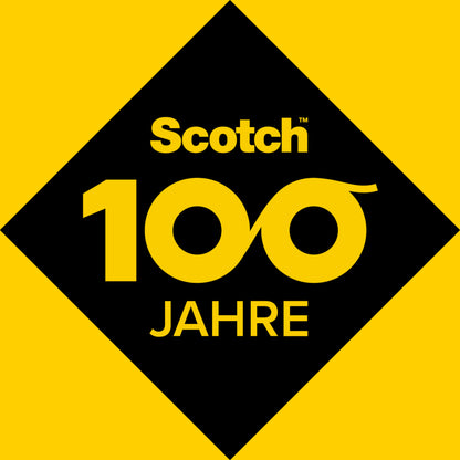 Ein schwarzer rautenförmiger Hintergrund mit gelbem "Scotch 100 Jahre"-Schriftzug zelebriert das Vermächtnis von Scotch® Magic™ Klebeband der 3M Deutschland GmbH, hergestellt aus 66% pflanzlichem Klebstoff, 19mm x 33m, verkauft in Packungen mit 9 Rollen.