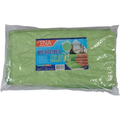 Abena Re-Seller GmbH mikrofiberklud ENA Soft, 40x40 cm, er en grøn mikrofiberklud i klar plast med en blå-rød "Mikrofiberklud"-etiket, der viser en håndrensning - et perfekt valg til rengøring og bilpleje.