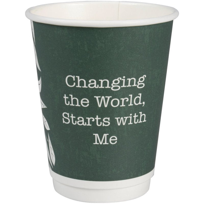 Abena Re-Seller GmbH kaffekop med dobbeltvæg Bio "Green Leaves" er en grøn, miljøvenlig kop med hvid tekst "Changing the World, Starts with Me" og et delvist hvidt bladdesign på venstre side.
