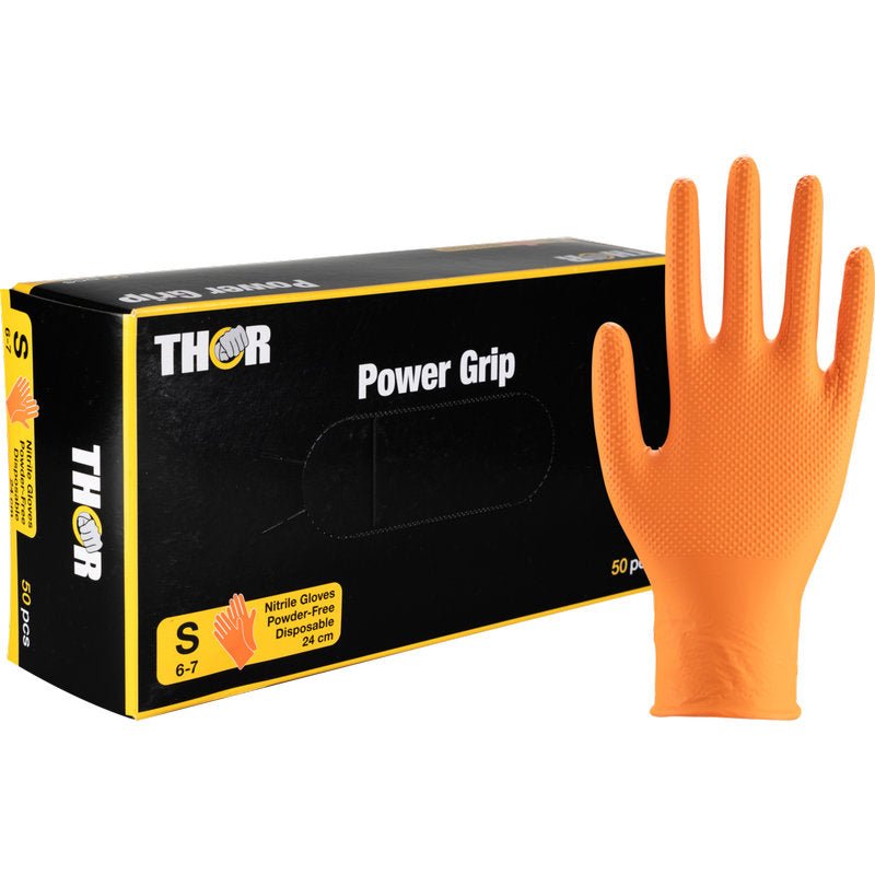 Afbildet er en æske Abena Re-Seller GmbH Thor Power Grip, Orange engangs-nitrilhandsker (lille) med en struktureret handske oprejst ved siden af. Emballagen fremhæver det pudderfri, holdbare design og det ekstraordinære greb - ideel til underarmstræning.