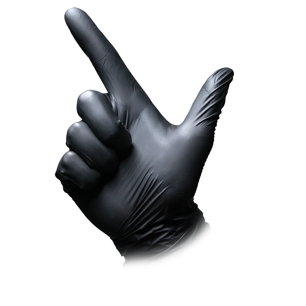 Eine Hand mit einem AMPri MED-COMFORT BLACK Vitrilhandschuh der AMPri Handelsgesellschaft mbH ist vor einem weißen Hintergrund abgebildet. Die Hand ist so positioniert, dass der Zeigefinger nach oben zeigt und der Daumen seitlich ausgestreckt ist, sodass ein „L“ entsteht.