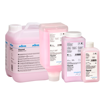 Fire beholdere med Kiehl Opysat håndvasklotion fra Johannes Kiehl KG (1-5L) med hvidt låg og detaljerede etiketter tilbyder en pH-neutral, skånsom håndvask. Brandnavnet "Kiehl" er tydeligt synligt på hver beholder.