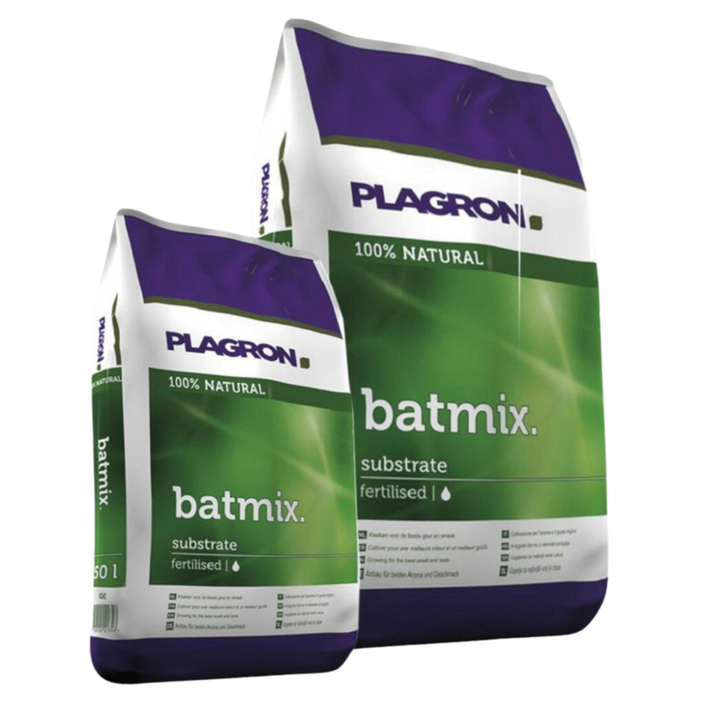 To poser Plagron Batmix fra Bertels B.V. i grøn og violet emballage viser Batmix-logoet, er mærket som 100 % naturligt og beriget med tørvtyper for forbedret plantevækst og fås i forskellige størrelser med detaljerede oplysninger på emballagen.