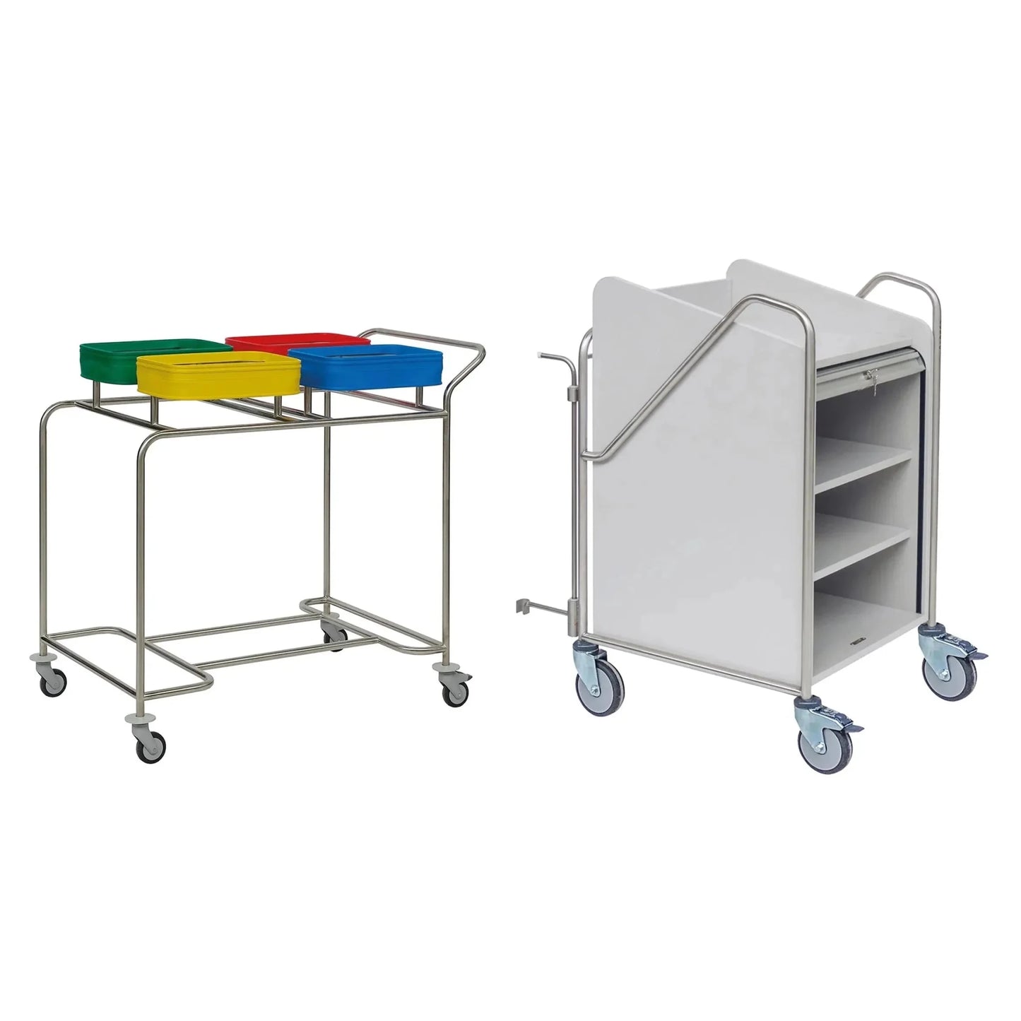 Afbildet er to stationsvogne: Til venstre er en Novocal stationsvogn med ramme i rustfrit stål med tre farvede beholdere og hjul; til højre er en hvid, lukket, robust Novocal stationsvogn med hylder og store hjul.