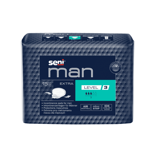 En pakke Seni Man Extra Level 3 inkontinensindlæg, pakke (15 stk.) fra TZMO Deutschland GmbH til mænd, med 15 indlæg pr. pakke i blå farve og med påstanden om, at de skal sikre lugtkontrol og forbedret luftcirkulation.