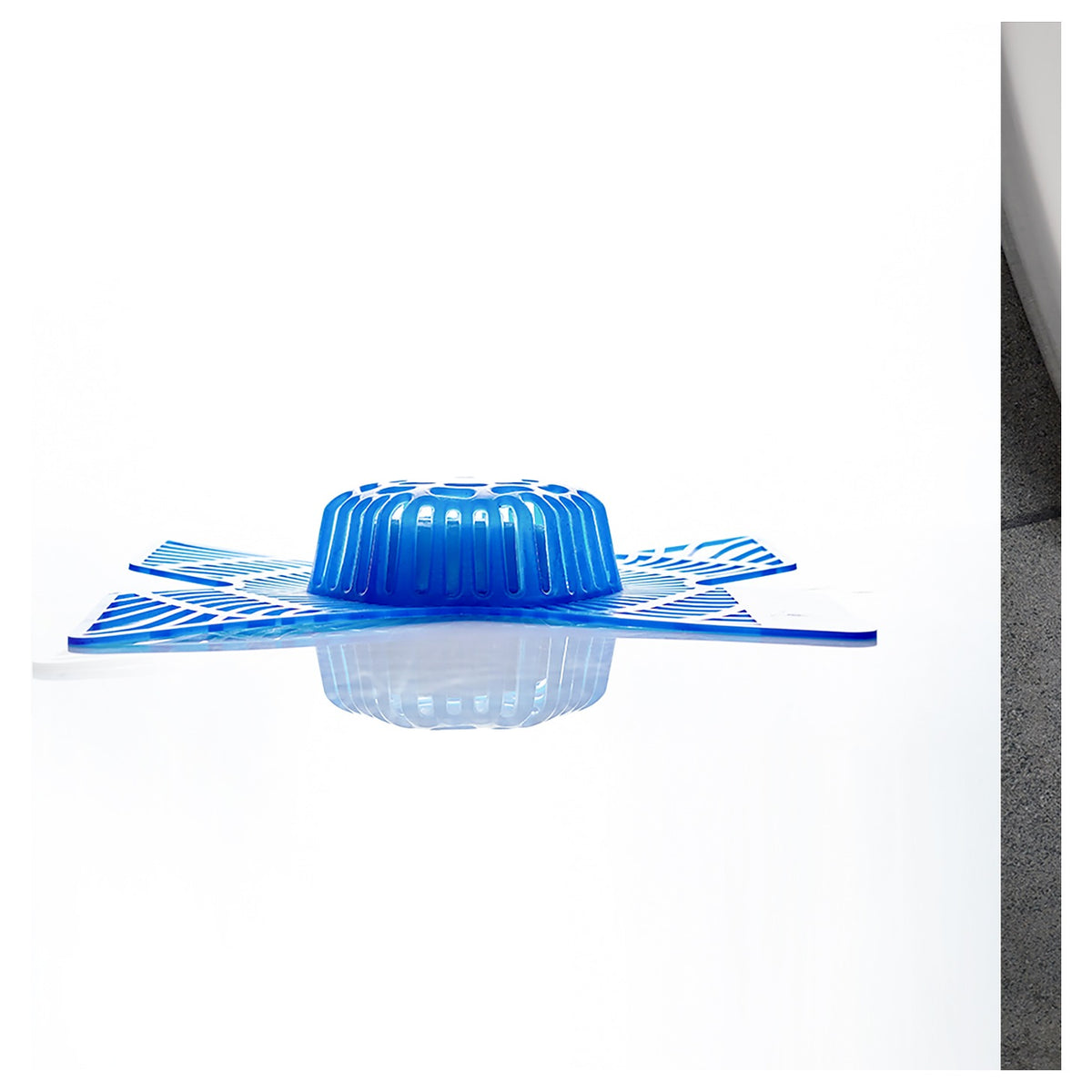 ëkcos xcrën puck Urinalsieb, Duft fresh, bis 30 Tage blau