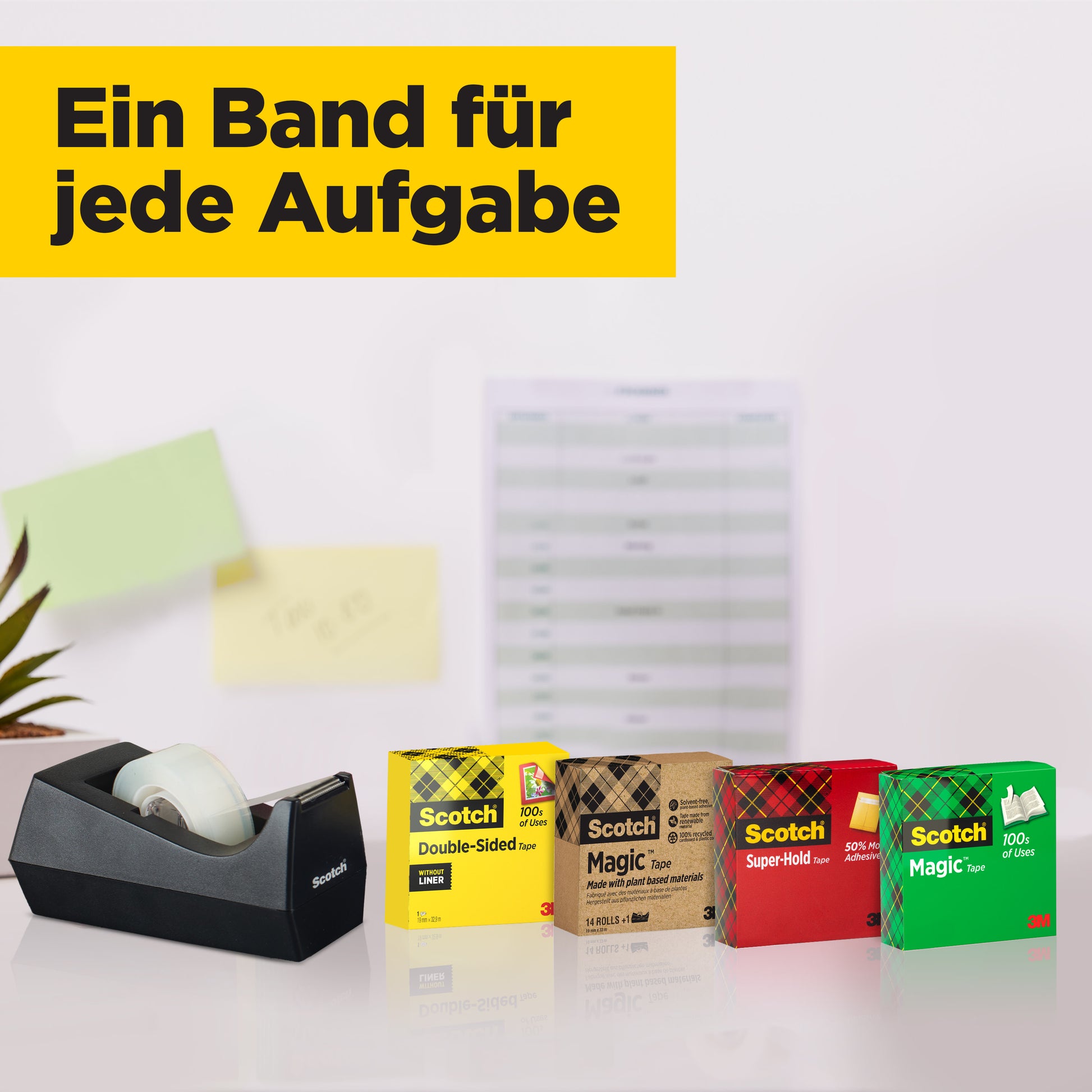 Ein schwarzer Spender und acht Rollen Scotch® Magic™ Unsichtbares Klebeband (19 mm x 33 m, Vorteilspack) der 3M Deutschland GmbH sind auf einer weißen Fläche mit verschwommenen Notizen im Hintergrund abgebildet.