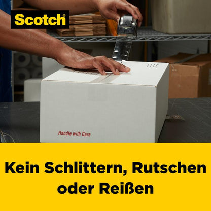 En person lukker en kasse med teksten "Handle with Care" med Scotch® Box Lock™ emballagetape (48 mm x 20,3 m) fra 3M Deutschland GmbH; billedet viser Scotch-logoet og den tyske tekst: "Ingen glidning, rutsjen eller revnen.