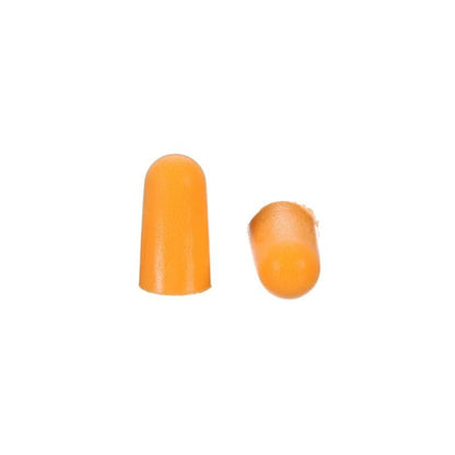 3M™ ørepropper uden snor, pakke med to, 1100P fra 3M Deutschland GmbH er orange ørepropper på hvid baggrund - en står oprejst, den anden ligger på siden. De tilbyder effektiv høreværn gennem pålidelig støjdæmpning.